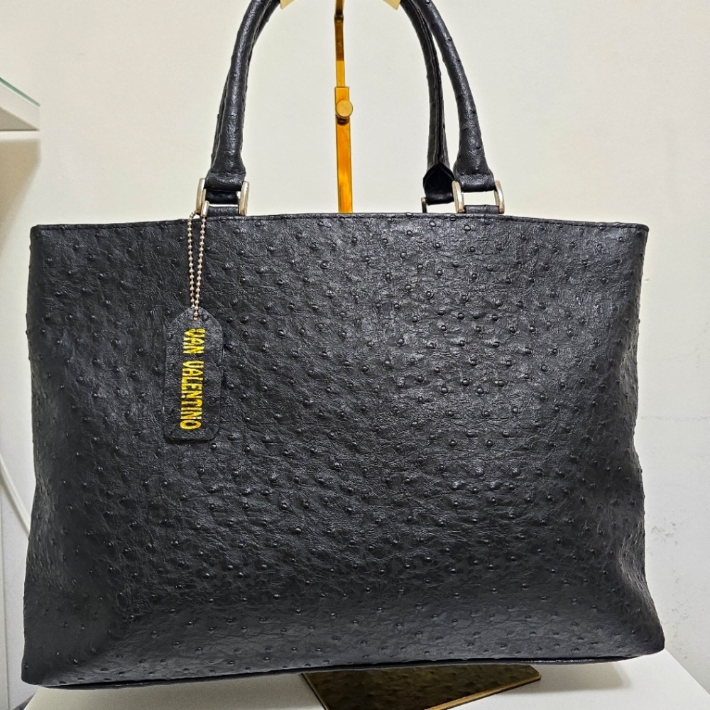 Van Valentino Ostridge Leather Bag